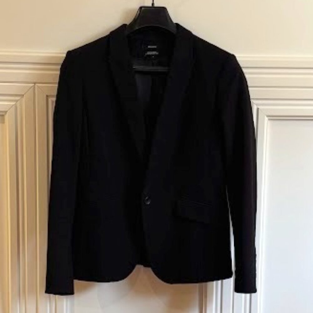 RW&CO Black Stretch Lining Blazer - Size 6